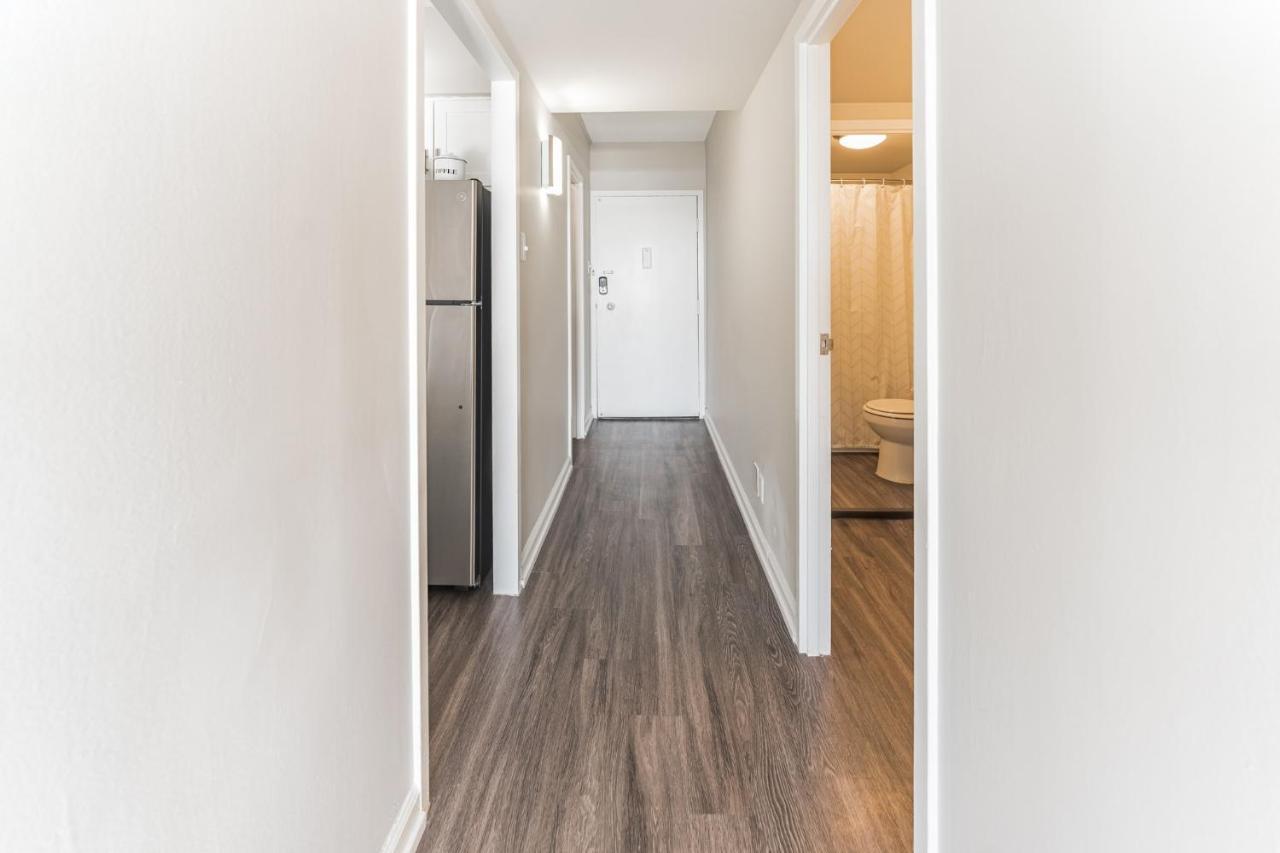 Bargain Downtown Memphis Apartment W Amenities Экстерьер фото